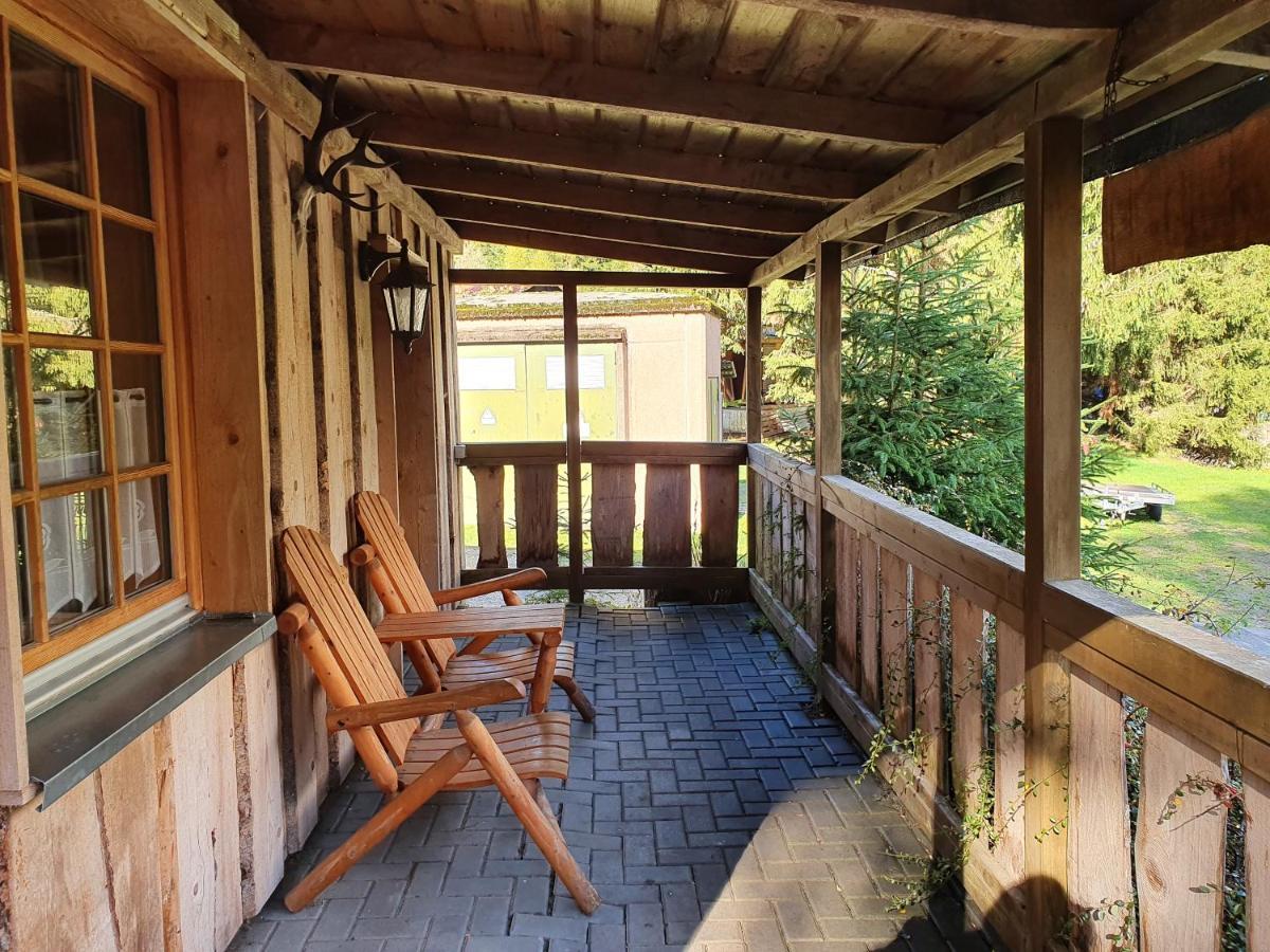 Ferienhaeuser & Bungalows - Naturcamp Meyersgrund Im Thueringer Wald الميناو المظهر الخارجي الصورة